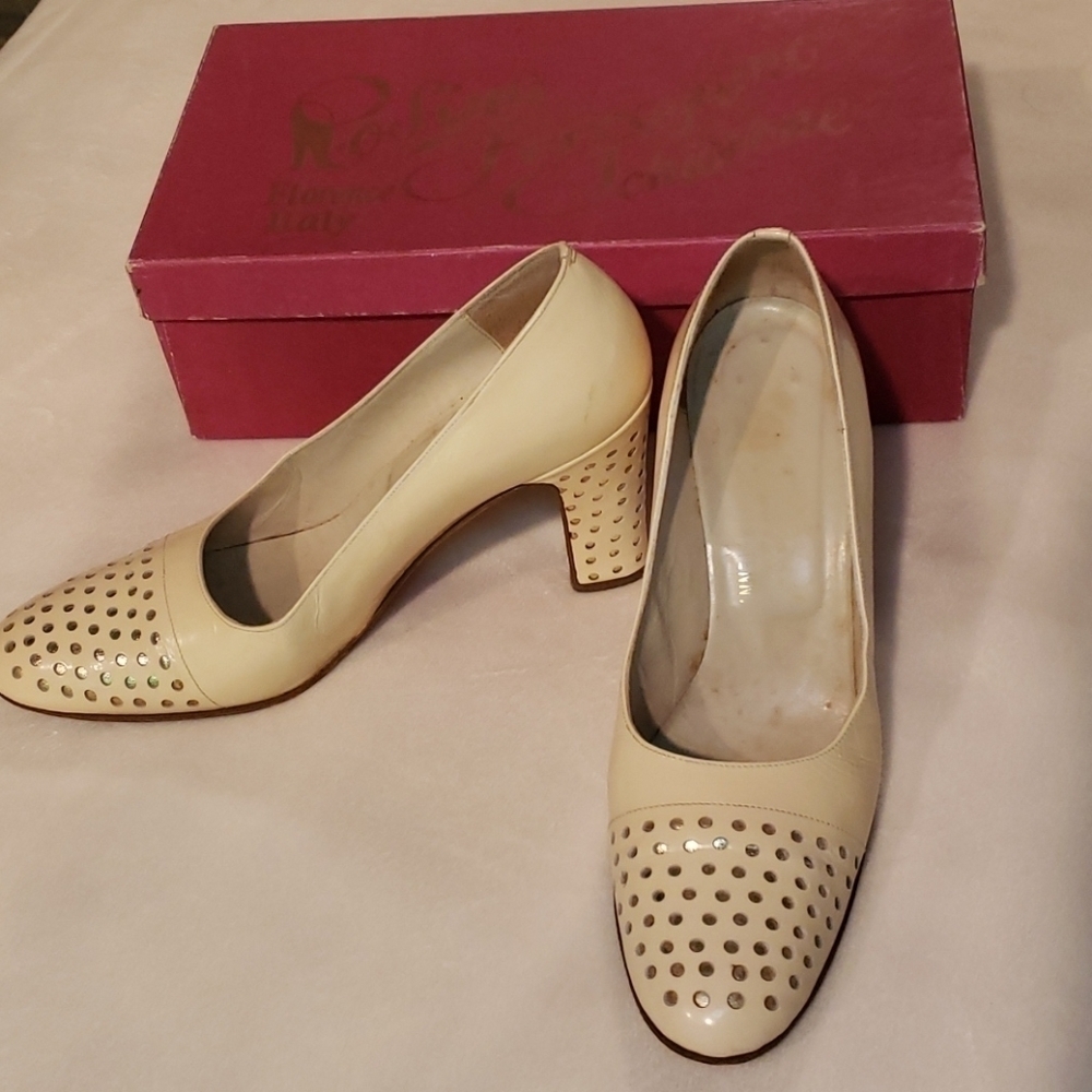 VINTAGE Rosifina Ferragamo Schiavone Heels Italy 7
